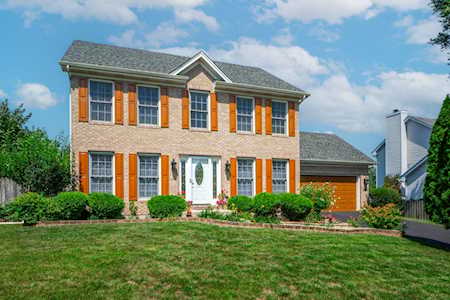 501 Fieldcrest Dr West Chicago, IL 60185