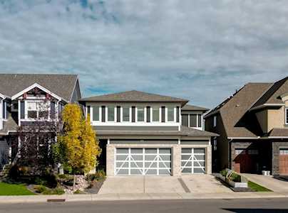68 Marquis View SE Calgary, AB T3M 2H3