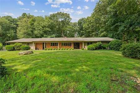 117 Heritage Dr Warwick, RI 02818