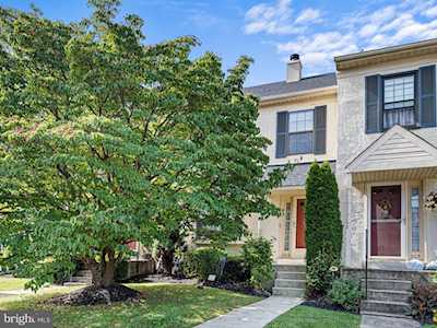 203 Aucott Rd Brookhaven, PA 19015