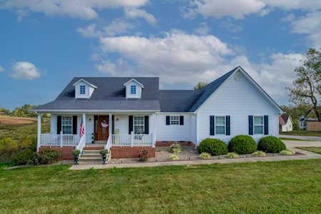 1049 Twin Oaks Blvd Mt Sterling, KY 40353