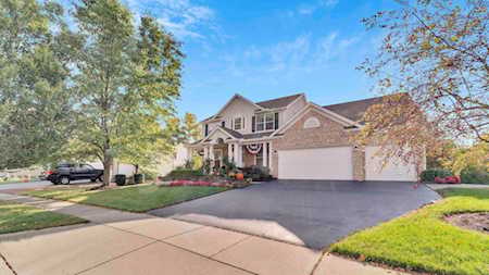 5071 Snowy Creek Drive Grove City, OH 43123