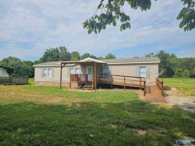 24469 Wagon Trail Athens, AL 35613