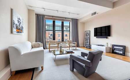 30 Main St #5G Brooklyn, NY 11201