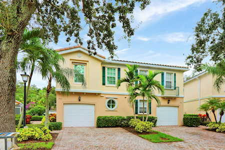 462 Capistrano Drive Palm Beach Gardens, FL 33410