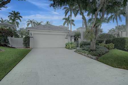 2101 NW 60th Circle Boca Raton, FL 33496