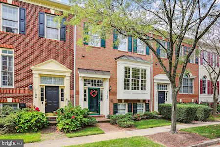 1108 Havencrest St Rockville, MD 20850