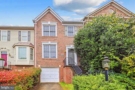 47461 Sharpskin Island Square Sterling, VA 20165