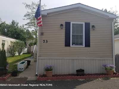73 Ellie St Hazlet, NJ 07730
