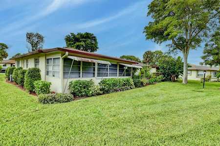 532 Sandpiper Circle #532 Delray Beach, FL 33445