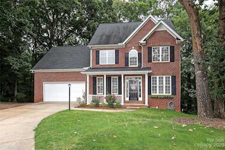1207 Hastings Ct Rock Hill, SC 29732