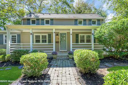 135 E Washington Ave Atlantic Highlands, NJ 07716