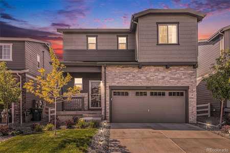 5401 Blue Lunar Ln Castle Rock, CO 80104