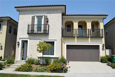 61 Fenway Irvine, CA 92620