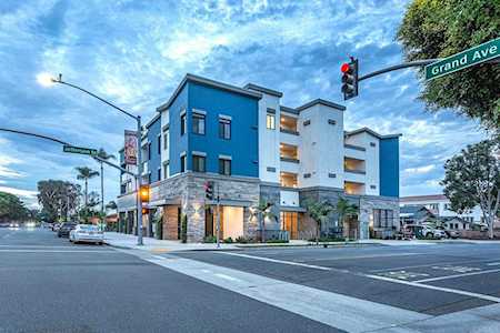 786 Grand Ave. Carlsbad, CA 92008