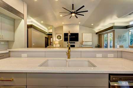 9630 W Avalanche Drive Boise, ID 83709-5069