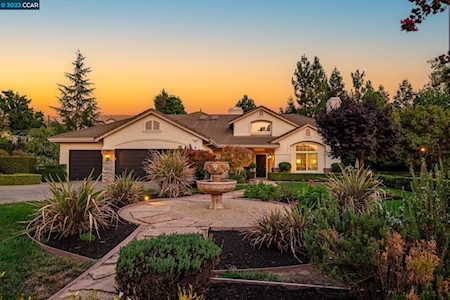 3734 Shadowbrook Court Walnut Creek, CA 94598