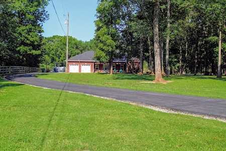 3643 Rockdale Fellowship Rd Mount Juliet, TN 37122