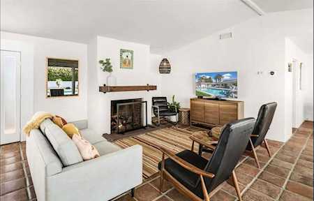 801 S South Sunrise Way Palm Springs, CA 92264