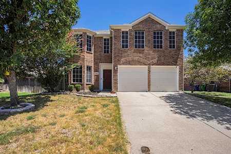 114 Coyote Run Waxahachie, TX 75165