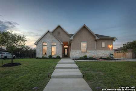 335 Allemania Dr New Braunfels, TX 78132