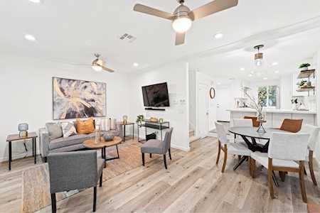2349 Altisma Way #C Carlsbad, CA 92009