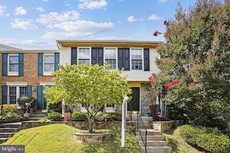 6118 Hyacinth Dr Alexandria, VA 22310