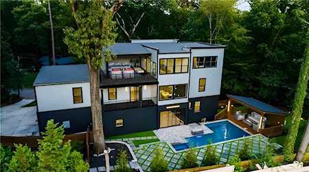 1198 Milmar Drive NW Atlanta, GA 30327