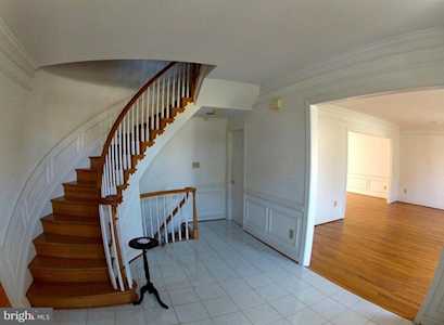 8824 Harness Trl Potomac, MD 20854