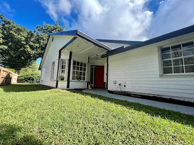 465 Goldenwood Way Wellington, FL 33414