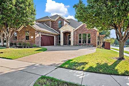 6001 Volterra Court Colleyville, TX 76034
