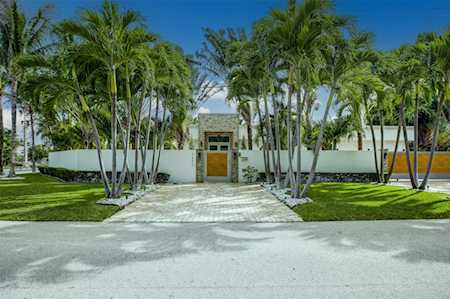 2630 NE 18th St Fort Lauderdale, FL 33305