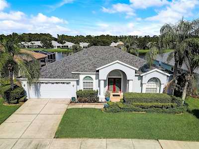 5342 Spectacular Bid Dr Wesley Chapel, FL 33544