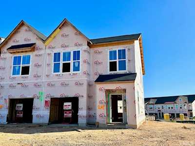 233 Pansy Park #267 Clayton, NC 27520