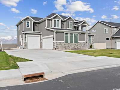 274 W Red Pine Dr Saratoga Springs, UT 84045