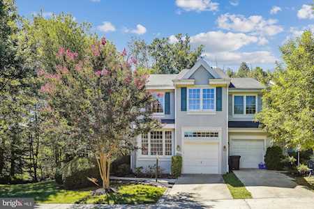 1310 Park Garden Ln Reston, VA 20194