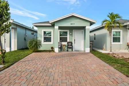 3417 Saranac Avenue West Palm Beach, FL 33409