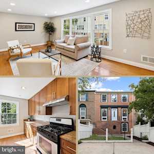 4418 Scarborough Square Alexandria, VA 22309