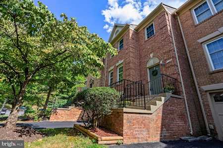7138 Swansong Way Bethesda, MD 20817