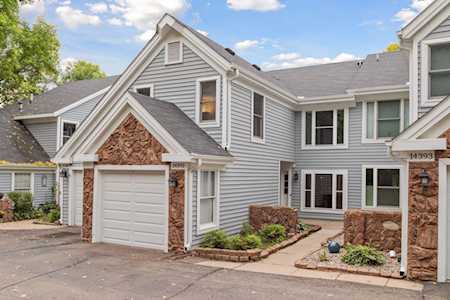 14391 Bedford Drive #4 Eden Prairie, MN 55346
