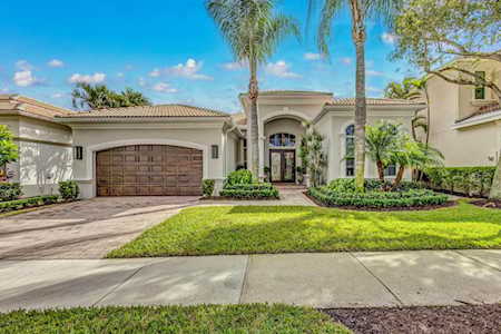 328 Vizcaya Drive Palm Beach Gardens, FL 33418