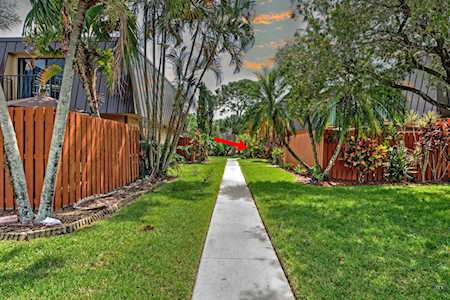 5658 SE Windsong Lane Stuart, FL 34997