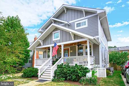 16 W Masonic View Ave Alexandria, VA 22301