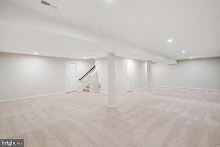 66 Circle Dr Sicklerville, NJ 08081