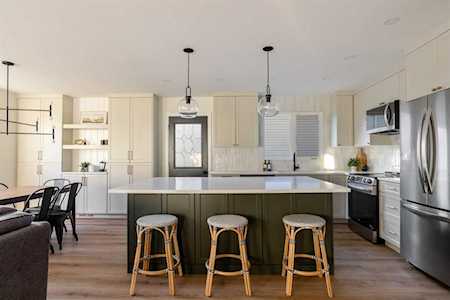 213 Ermine Crescent Fort McMurray, AB T9H 4