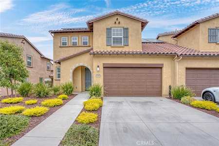 5684 Gazania Ct Santa Maria, CA 93455