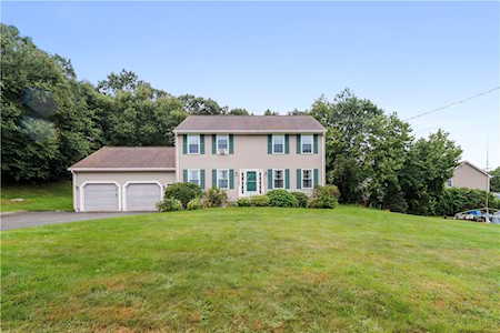 273 Oregon Ave Woonsocket, RI 02895