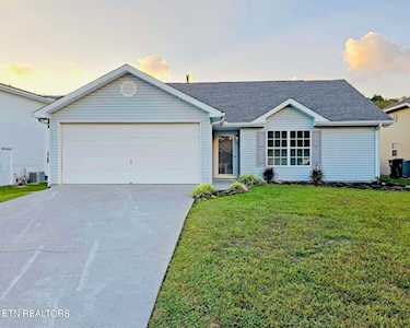 9212 Wells Station Rd Knoxville, TN 37931