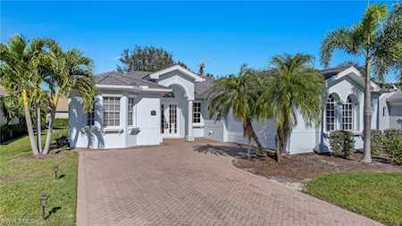 12911 Silverthorn Ct Bonita Springs, FL 34135