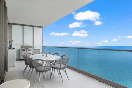 18975 Collins Ave #3402 Sunny Isles Beach, FL 33160